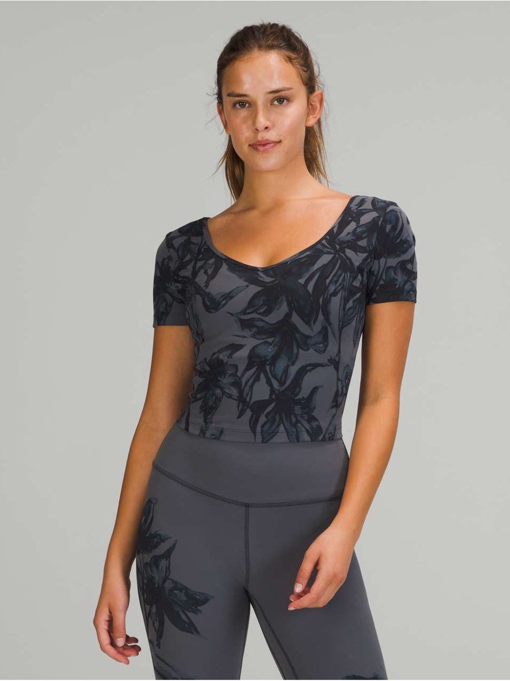Lululemon Align T-shirt
Botanical Bloom Anchor Multi